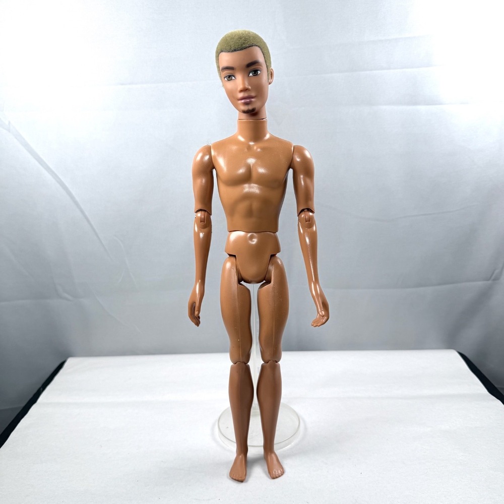 RARE 2003 My Scene Tyson Jammin' In Jamaica Barbie Surfrider Doll Mattel